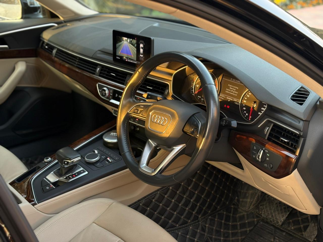 
								Audi A4 2019 full									
