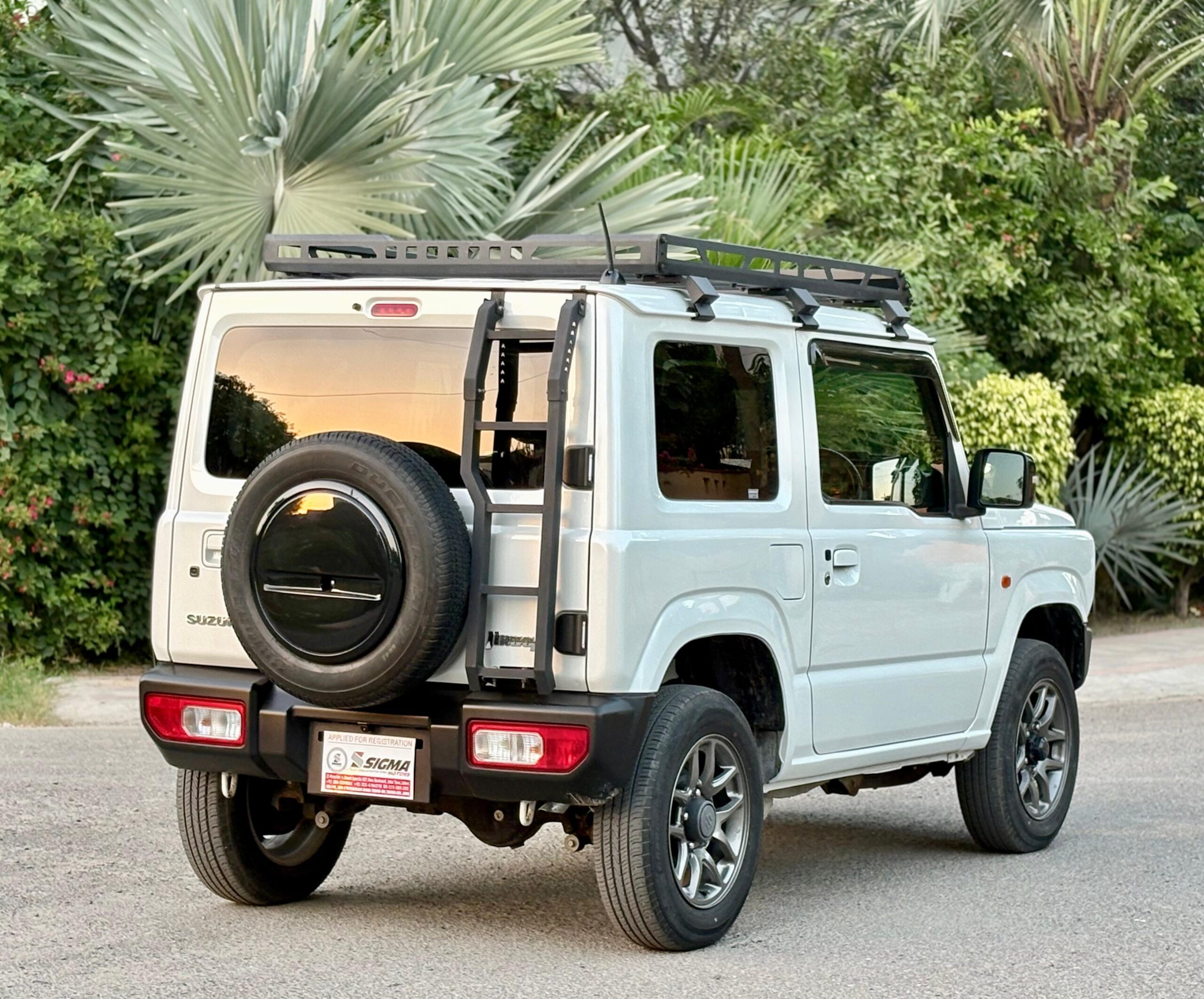 
								Suzuki Jimny 2019 full									