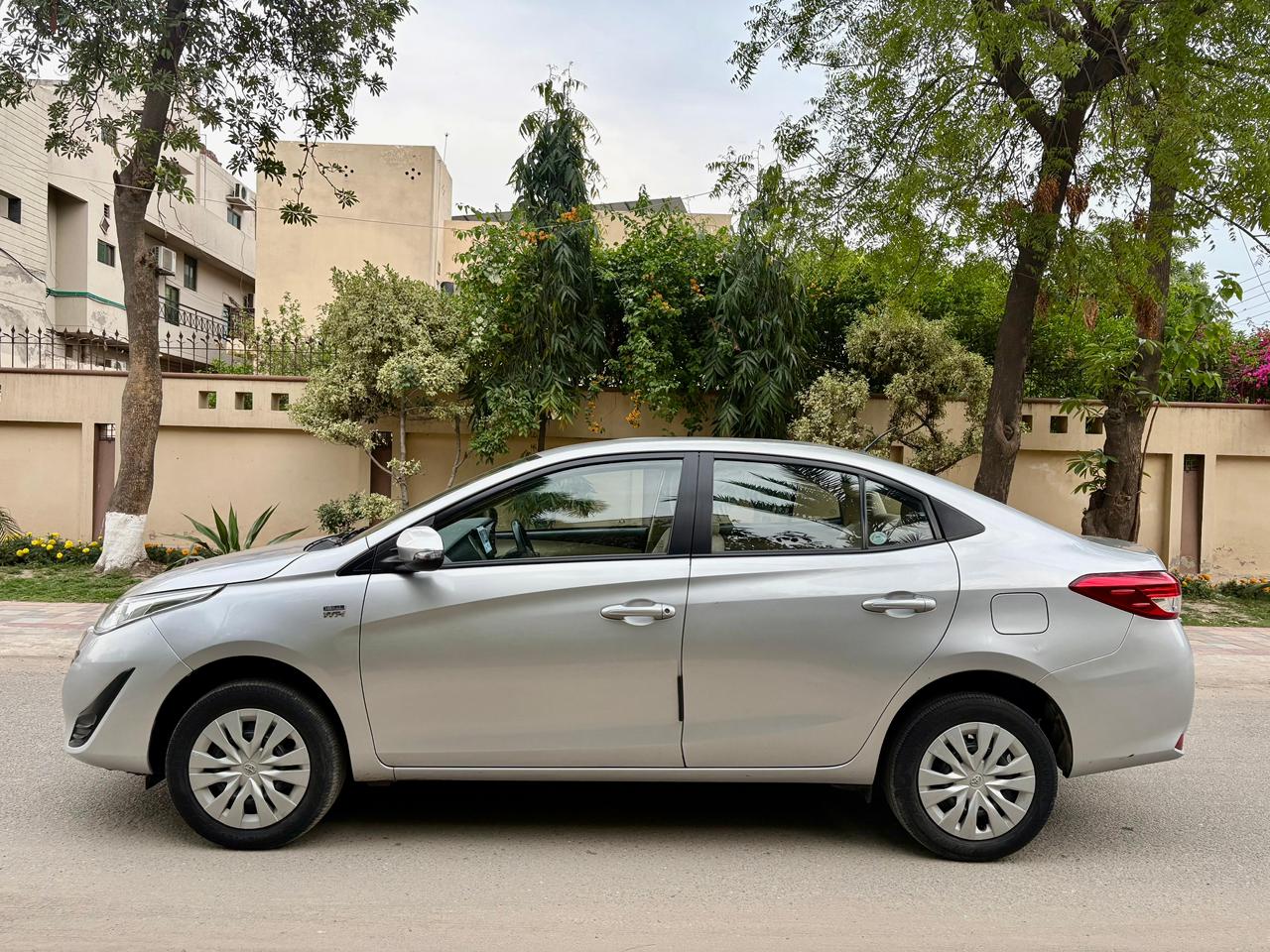 
								Toyota Yaris GLI 2022 full									