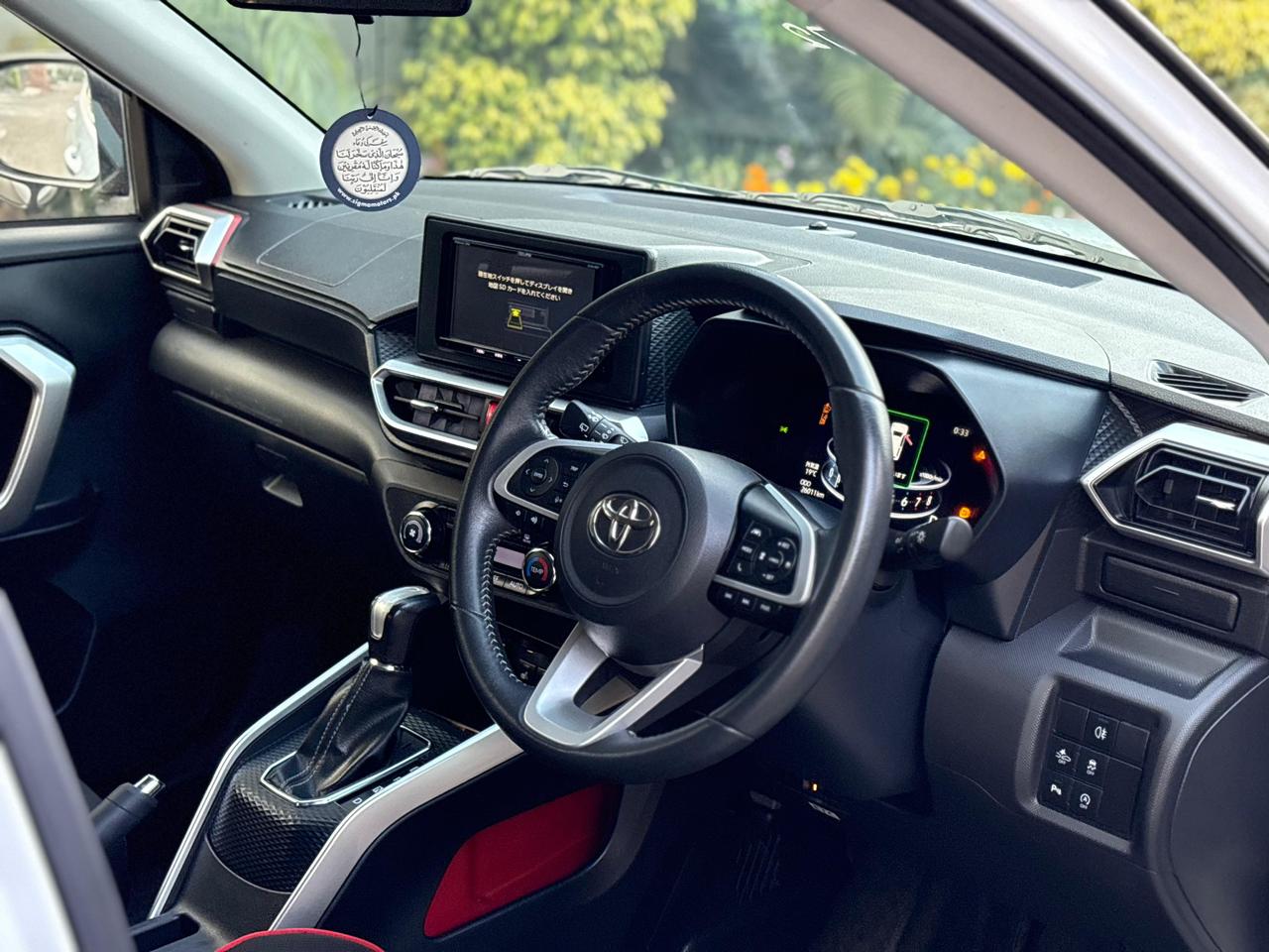 
								Toyota Raize Z Package 2021 full									