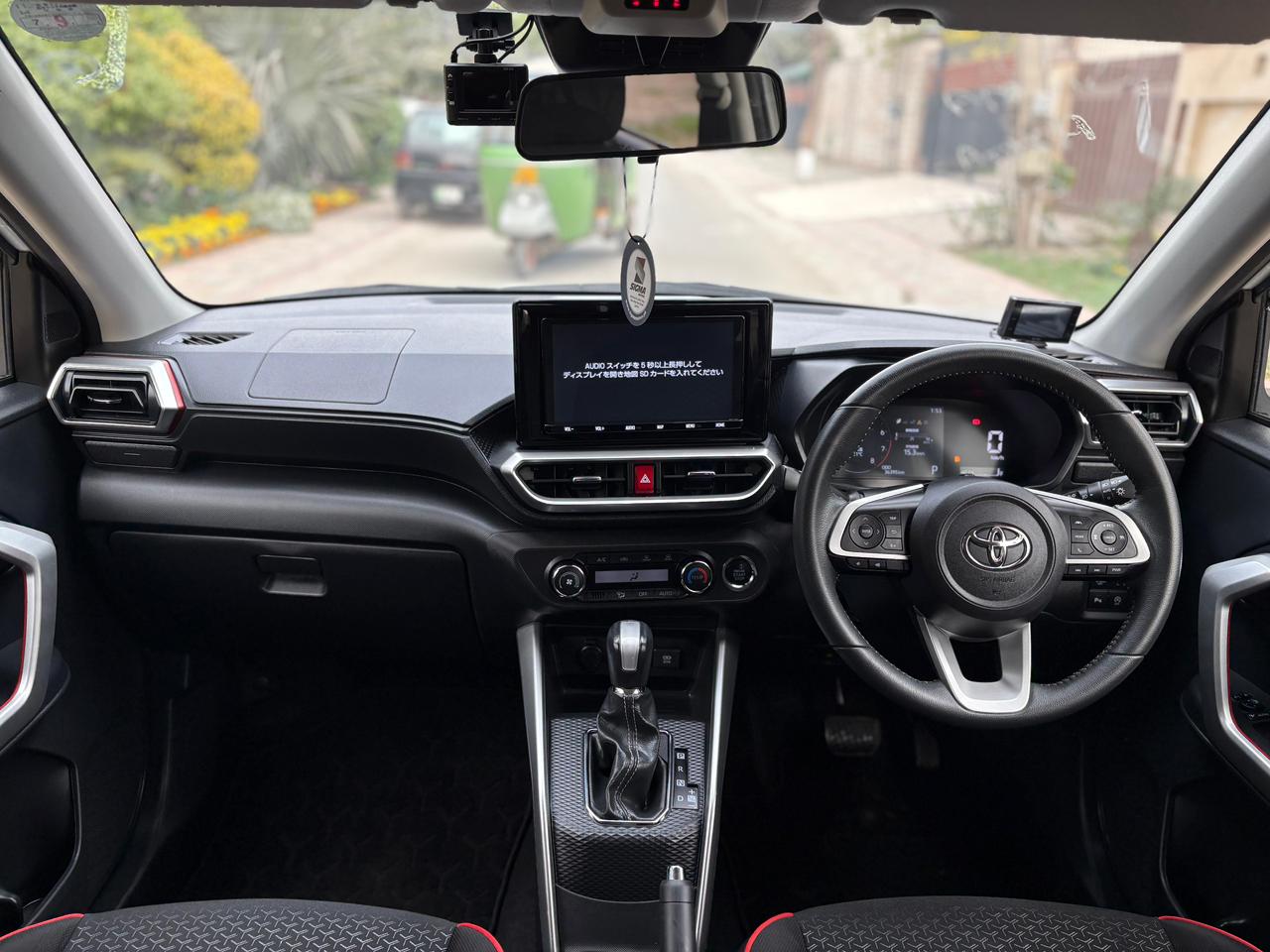 
								Toyota Raize Z Package 2020 full									