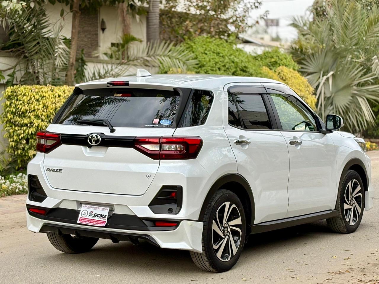 
								Toyota Raize Z Package 2020 full									