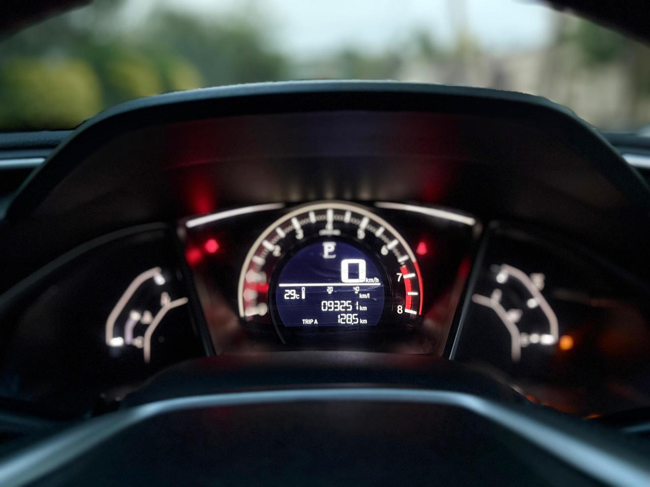 
								Honda Civic i-VTEC Oriel Prosmatec 2017 full									