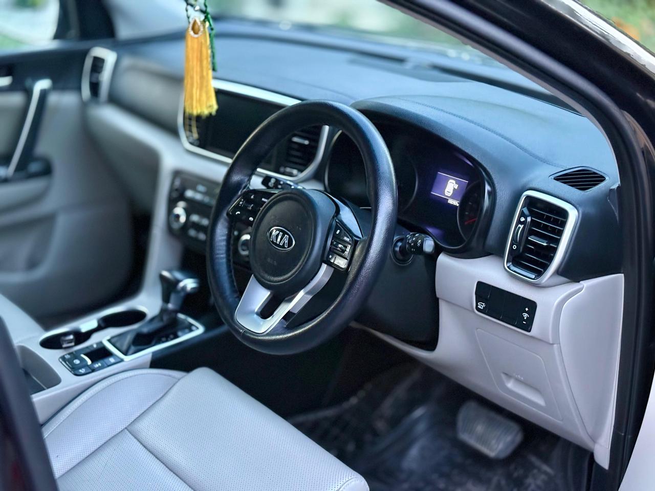 
								KIA Sportage Alpha 2022 full									