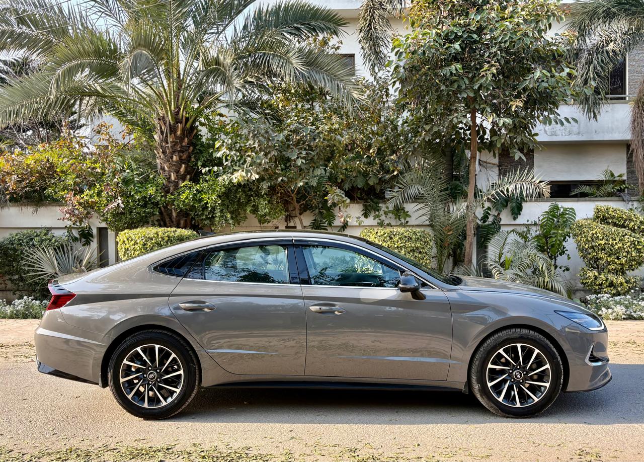 
								Hyundai Sonata 2.5 2022 full									