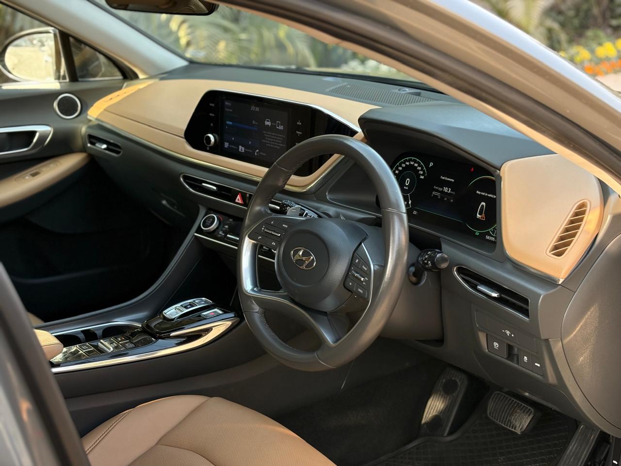 
								Hyundai Sonata 2.5 2022 full									