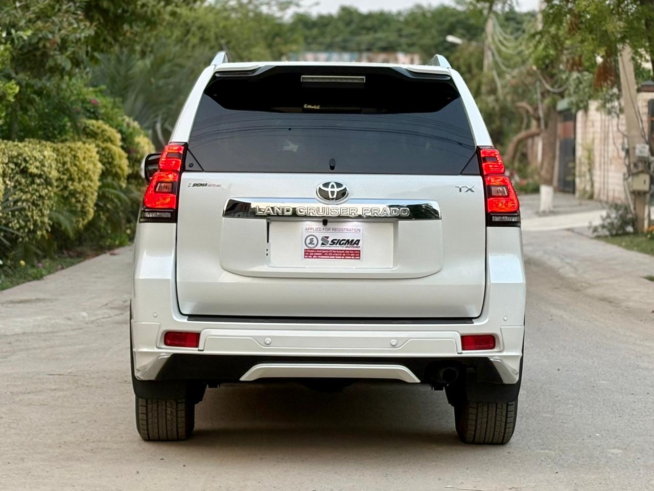 
								Toyota Land Cruiser Prado 2.7 TX 2021 full									