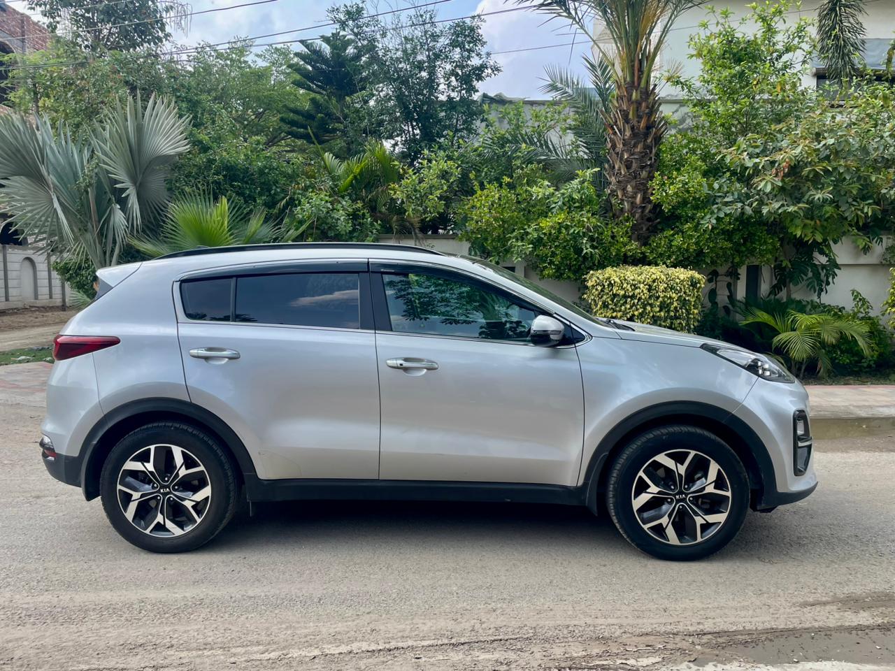 
								KIA Sportage FWD 2020 full									