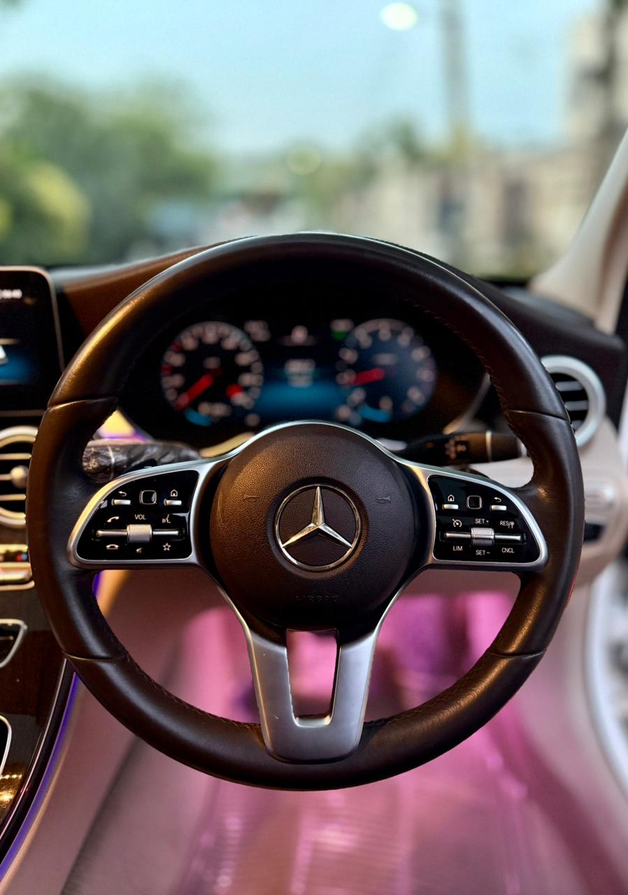 
								Mercedes Benz C180 Exclusive Package 2019 full									