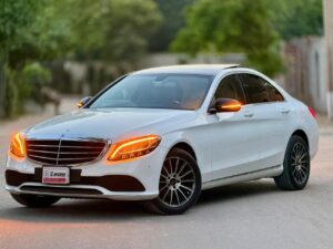 Mercedes Benz C180 Exclusive Package 2019