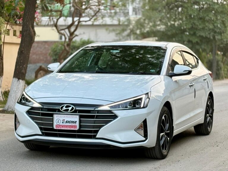 Hyundai Elantra GLS 2.0 2024