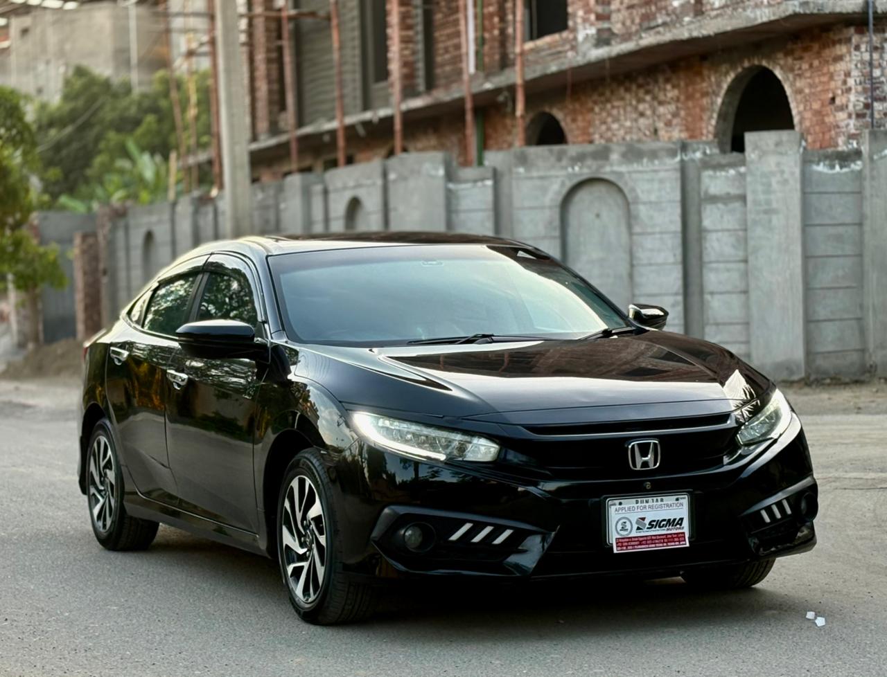 
								Honda Civic Oriel Turbo 2016 full									