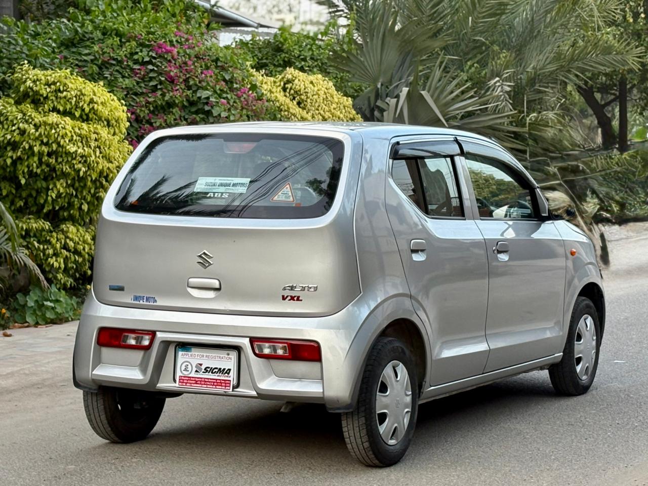 
								Suzuki Alto VXL AGS 2024 full									