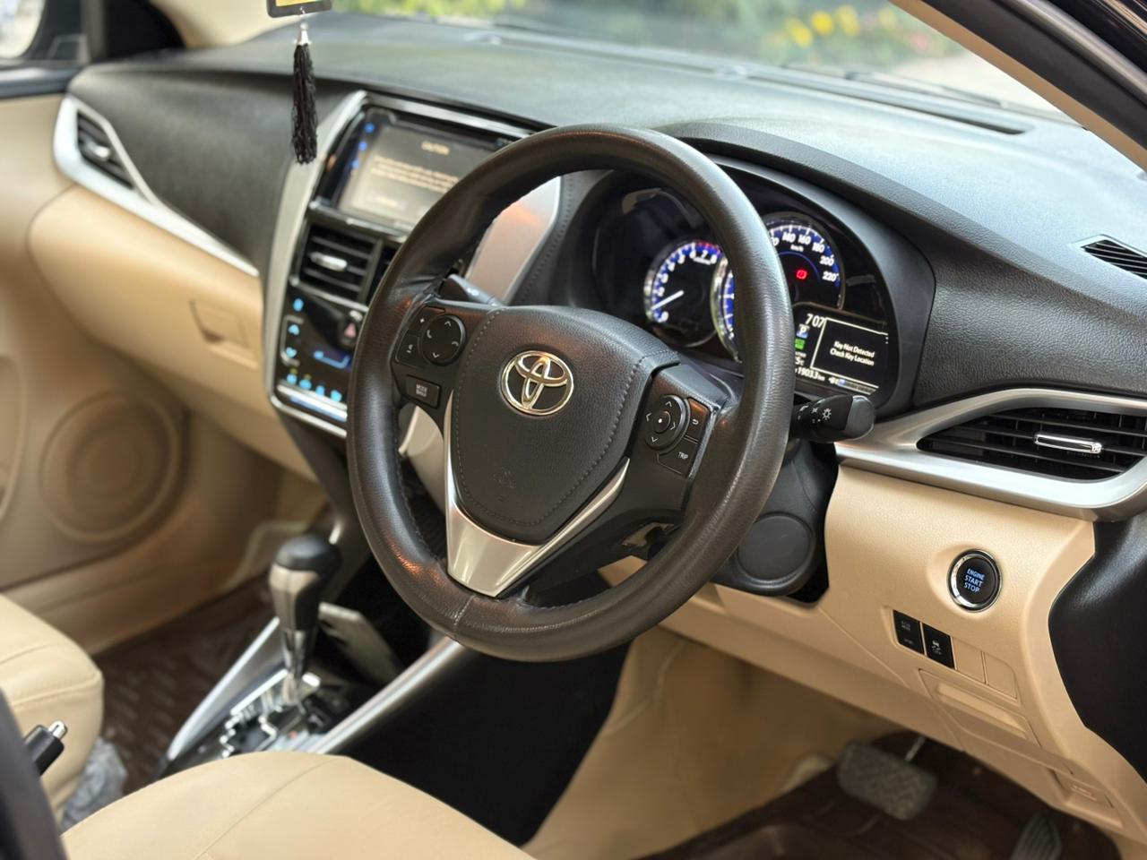 
								Toyota Yaris ATIV 1.5 CVT 2022 full									