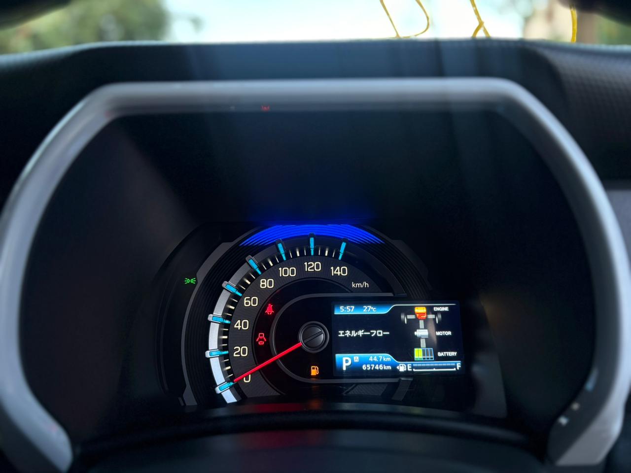 
								Suzuki Hustler Hybrid 2023 full									