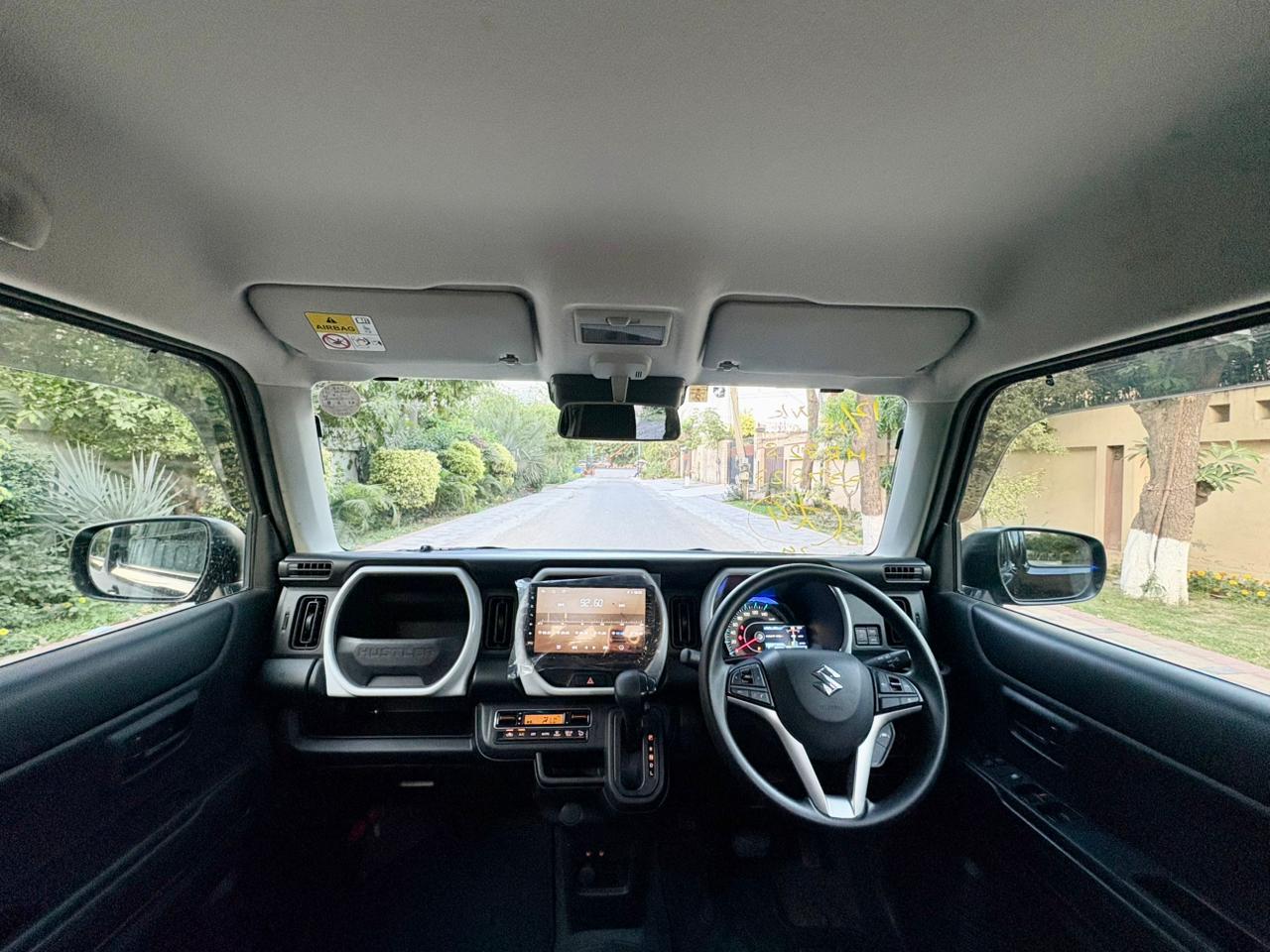 
								Suzuki Hustler Hybrid 2023 full									