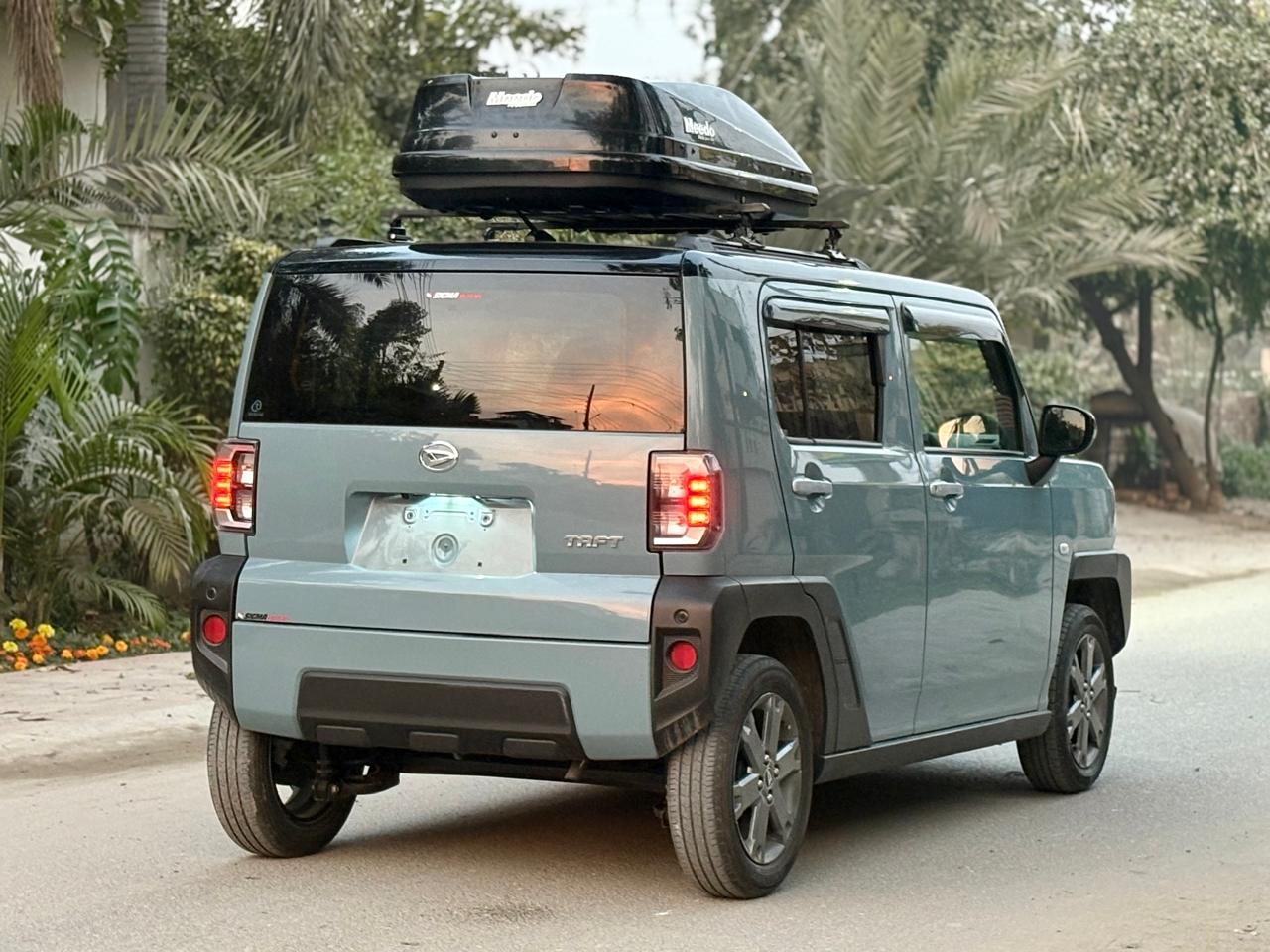 
								Daihatsu Taft Panoramic Roof 2023 full									