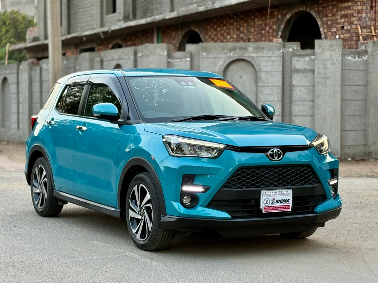
								Toyota Raize Z Package 2021 full									