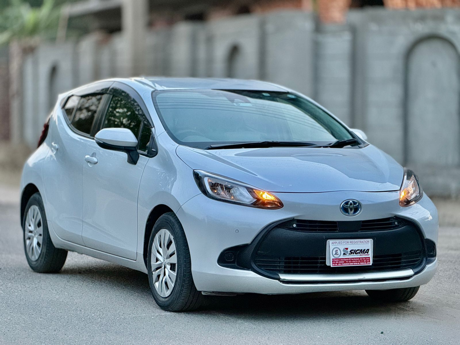 
								Toyota Aqua New Shape 2021 full									