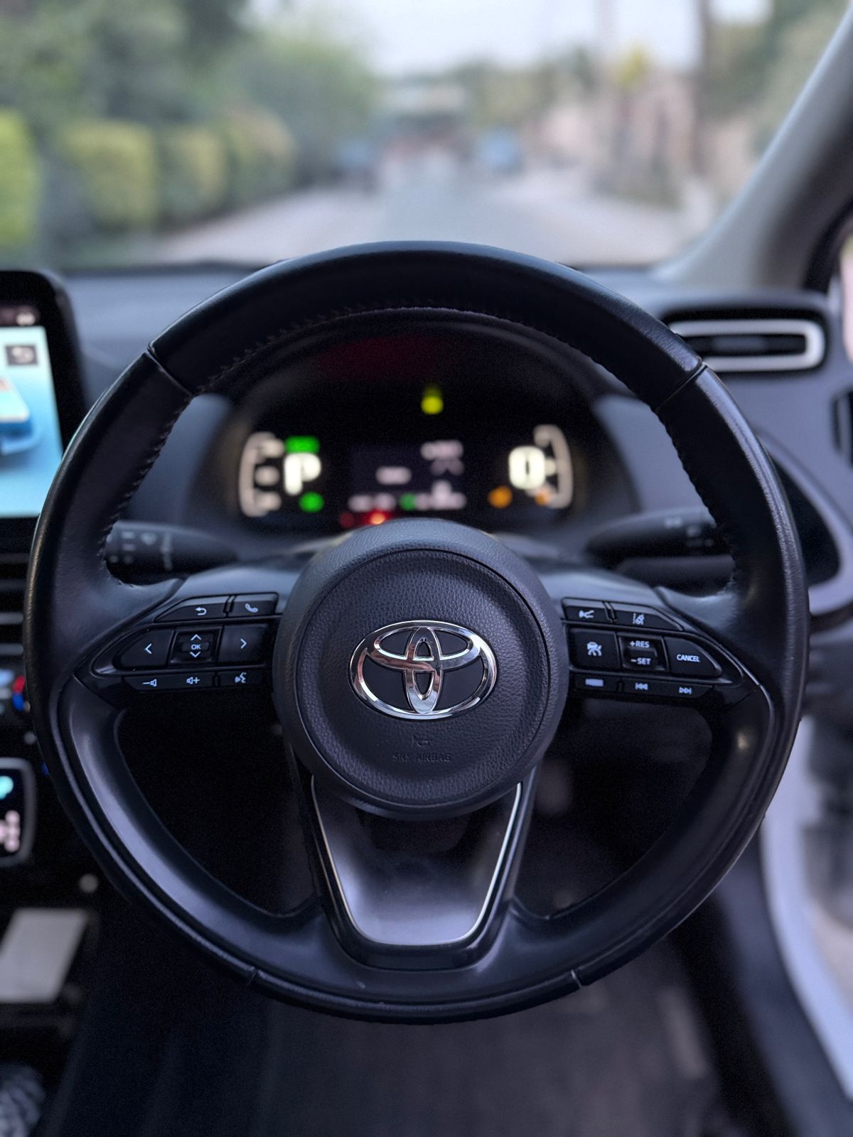 
								Toyota Aqua New Shape 2021 full									