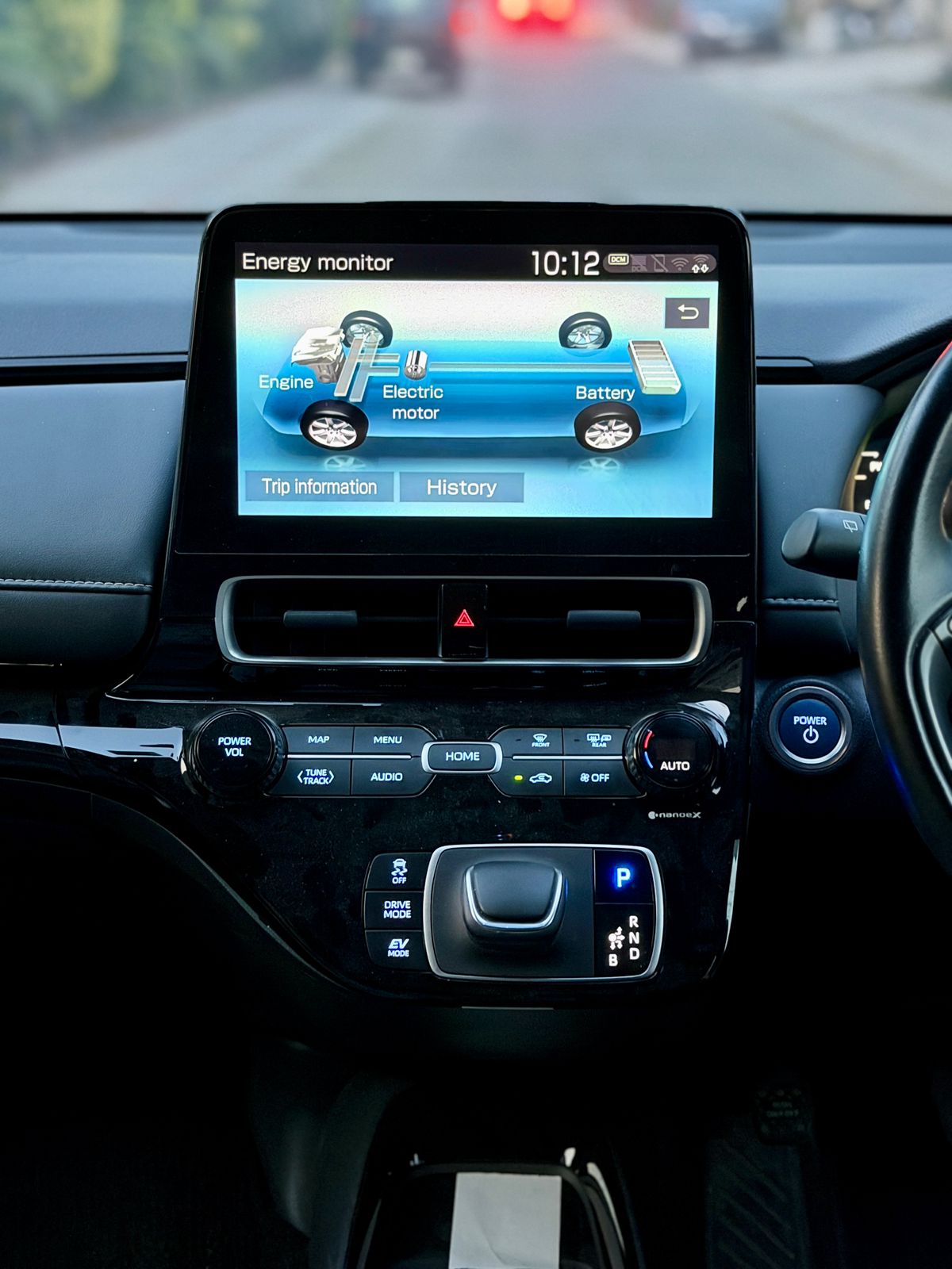 
								Toyota Aqua New Shape 2021 full									