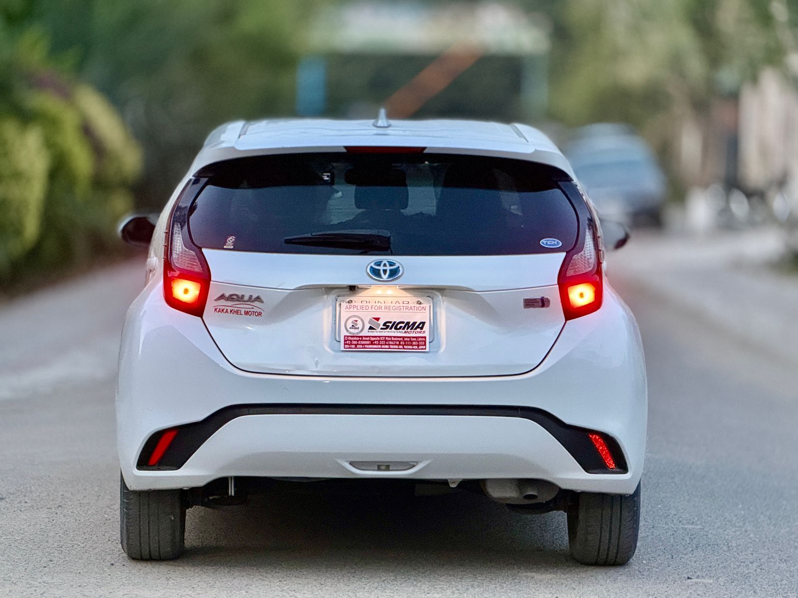 
								Toyota Aqua New Shape 2021 full									