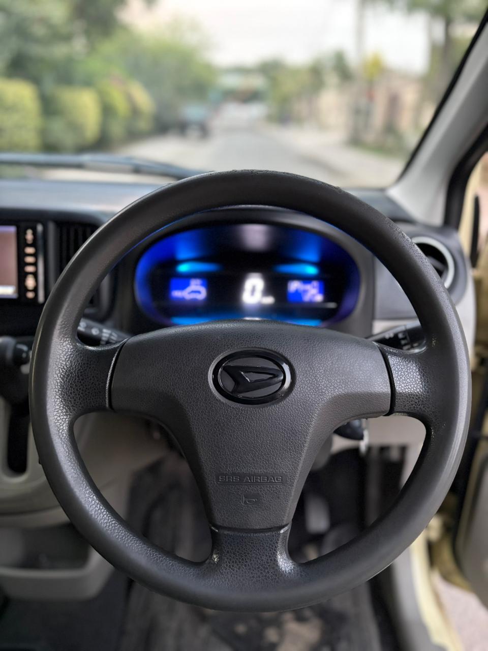 
								Daihatsu Mira 2012 full									