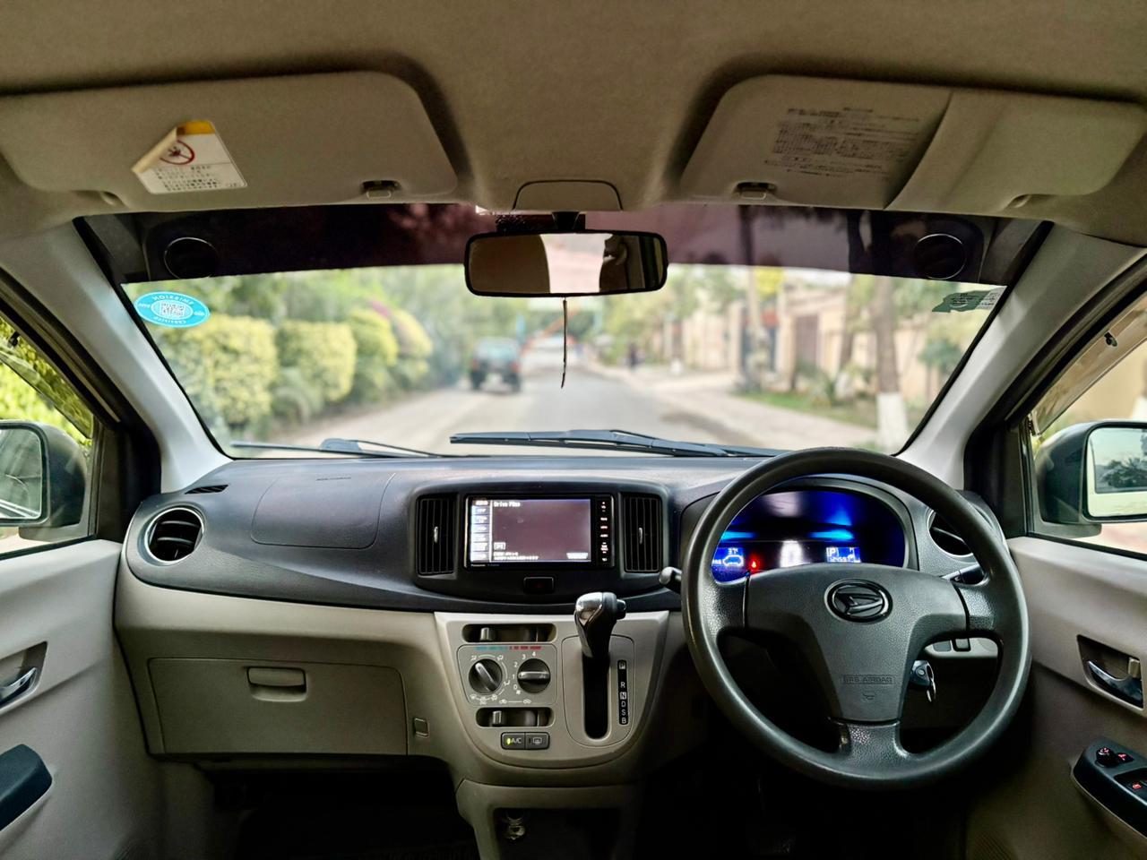 
								Daihatsu Mira 2012 full									