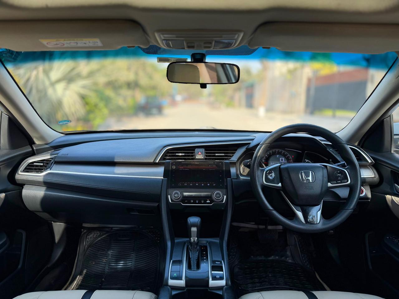
								Honda Civic Oriel Turbo 2016 full									