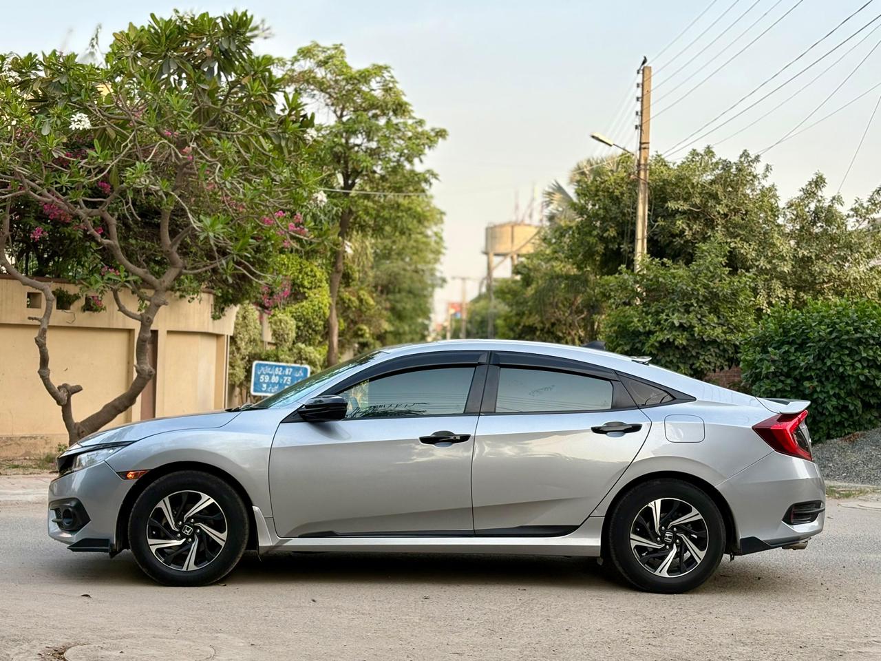 
								Honda Civic UG Leather Oriel Prosmatec 2018 full									