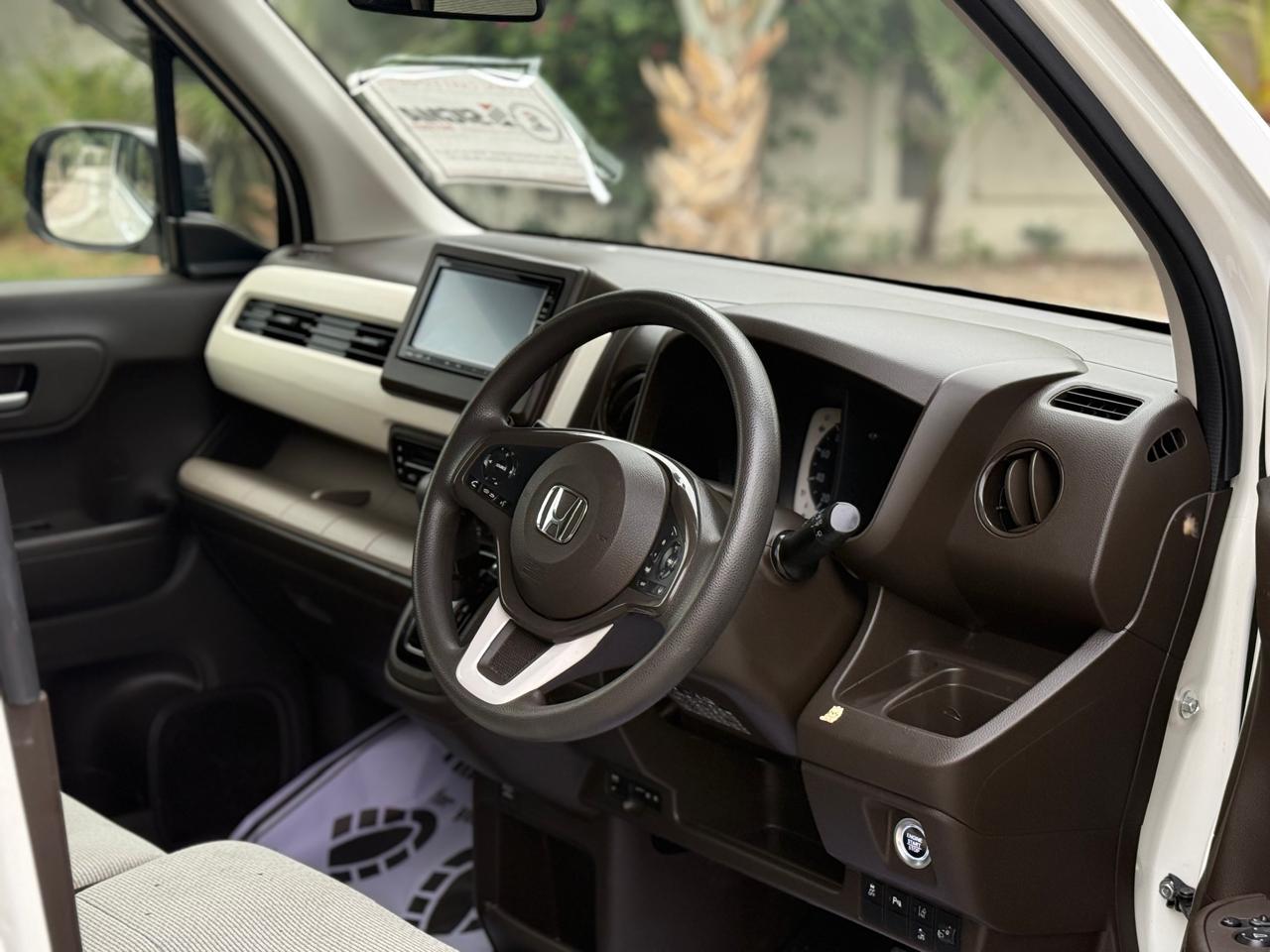 
								Honda N-WGN 2022 full									