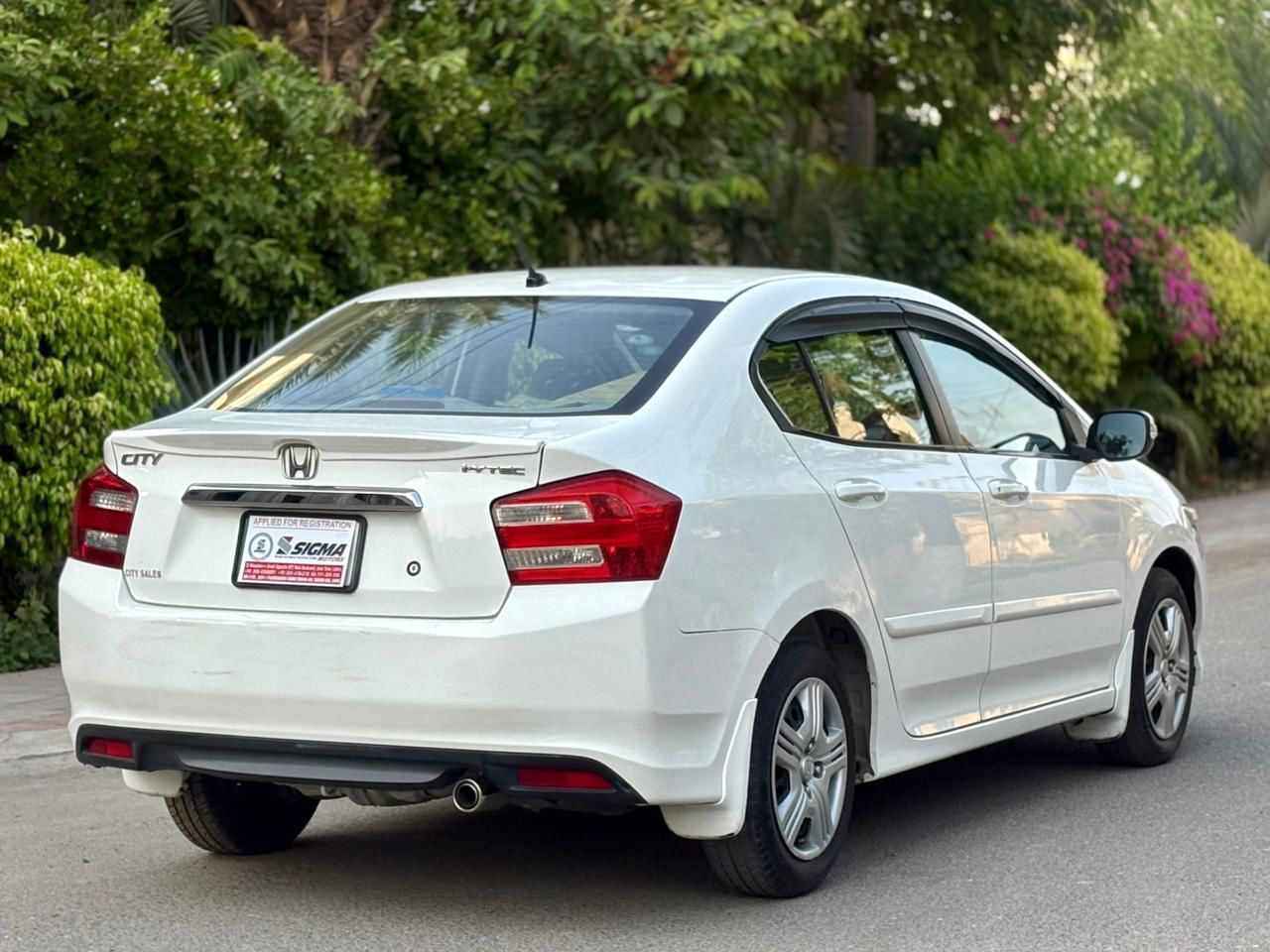 
								Honda City 1.3 Manual 2018 full									