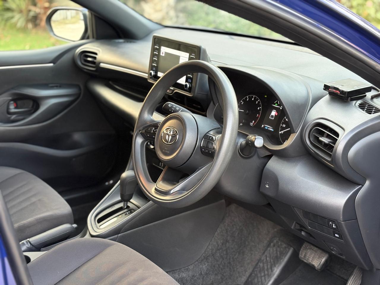 
								Toyota Yaris X 2022 full									