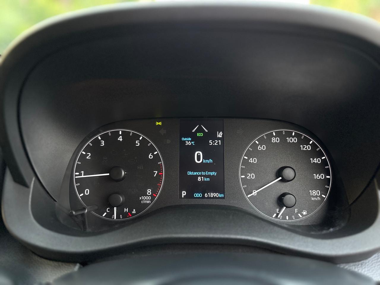 
								Toyota Yaris X 2022 full									