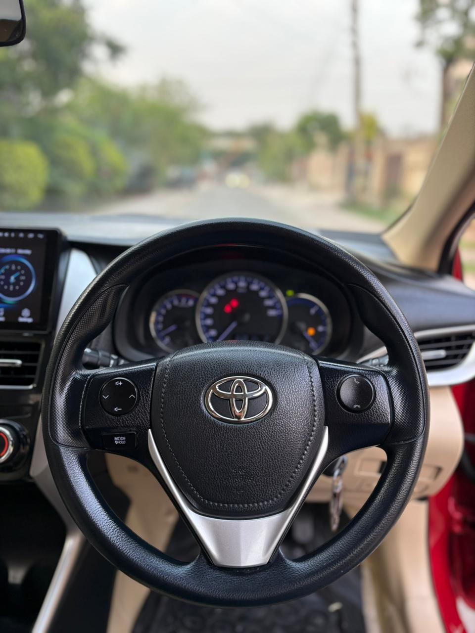 
								Toyota Yaris ATIV 1.3 CVT 2021 full									