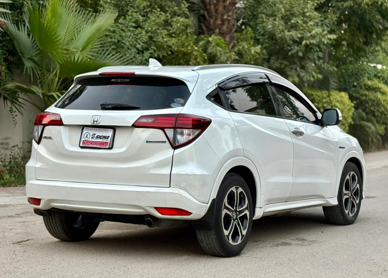 
								Honda Vezel Z Sensing Package 2015 full									