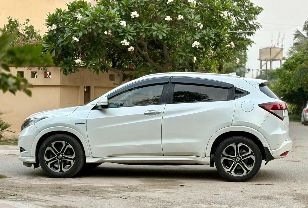 
								Honda Vezel Z Sensing Package 2015 full									