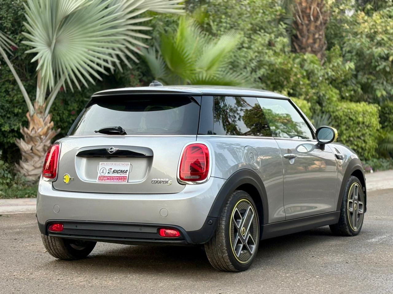 
								Mini Cooper S Electric 2022 full									