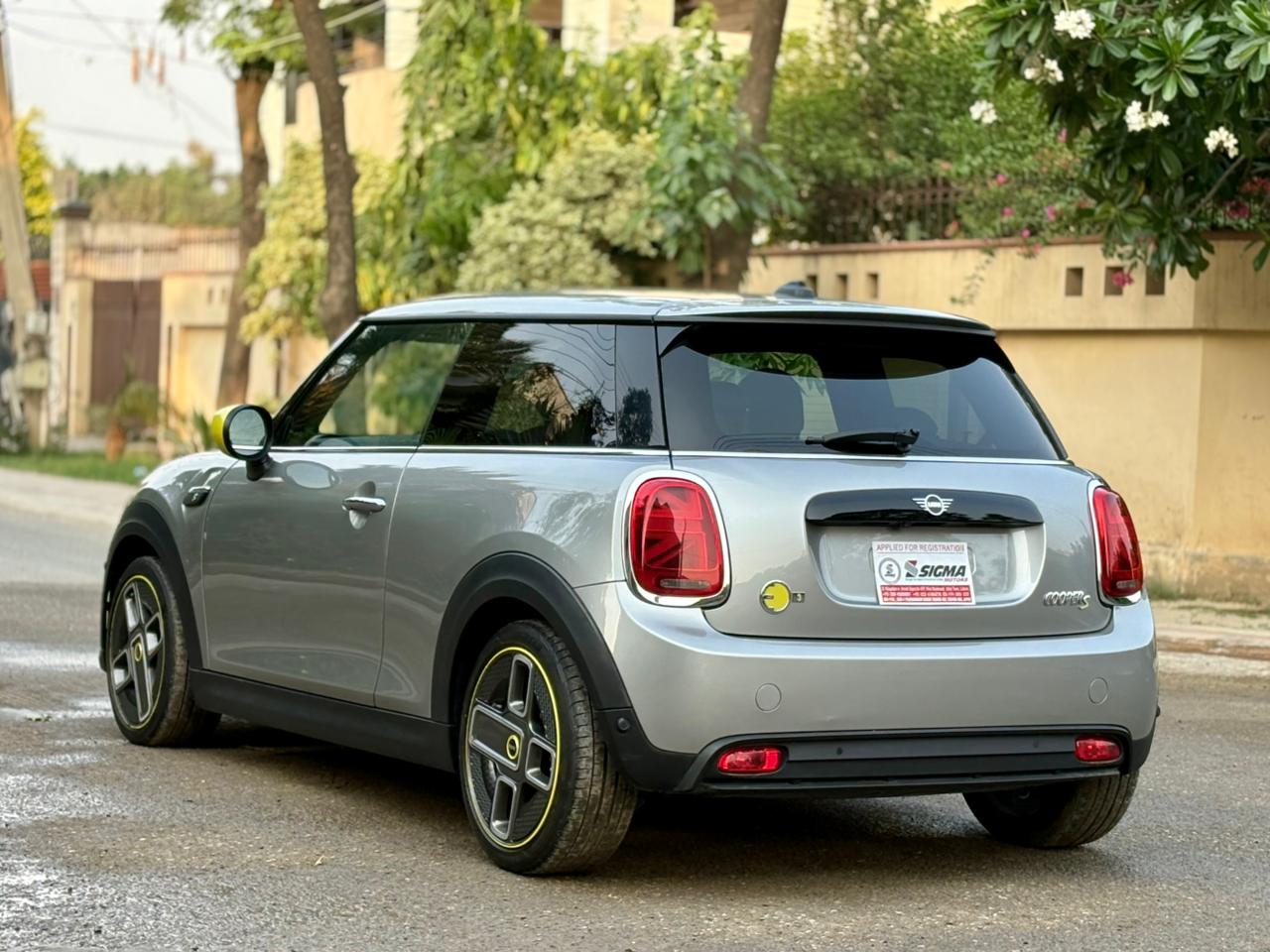
								Mini Cooper S Electric 2022 full									