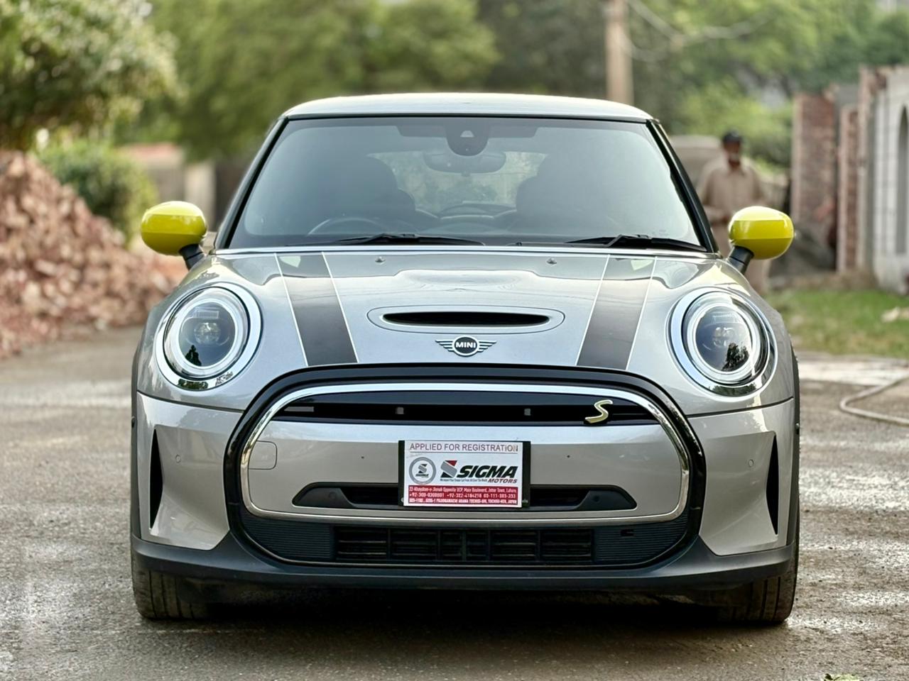 
								Mini Cooper S Electric 2022 full									