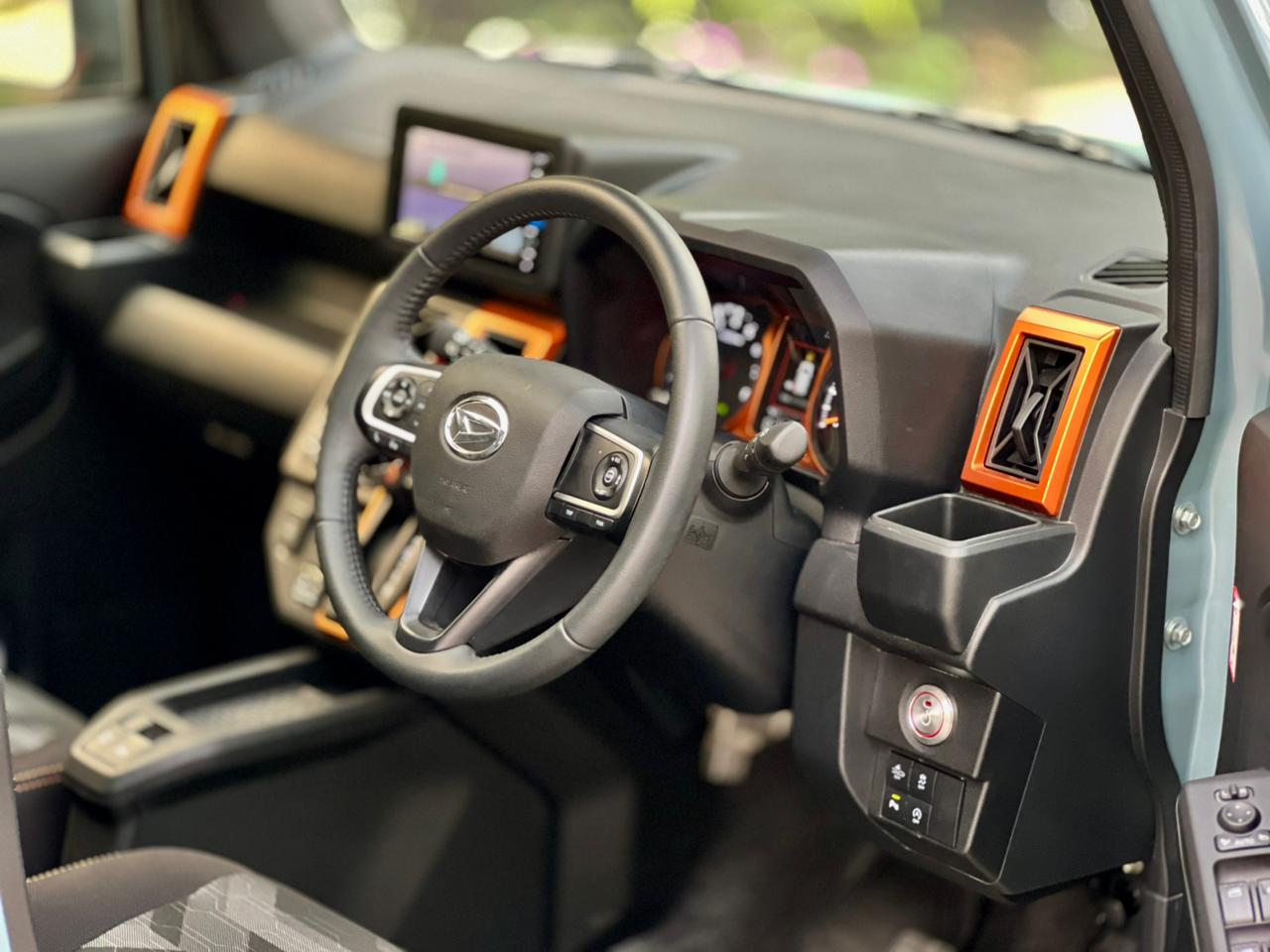 
								Daihatsu Taft Turbo Panoramic Roof 2022 full									