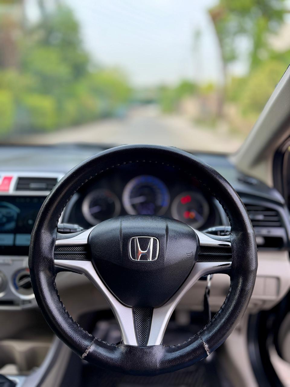 
								Honda City 1.3 Manual 2017 full									