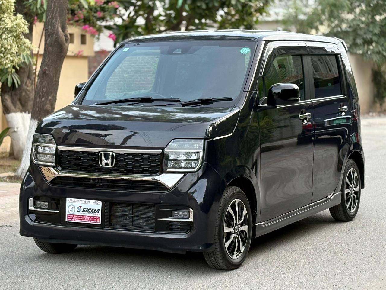 
								Honda N-WGN Custom 2024 full									