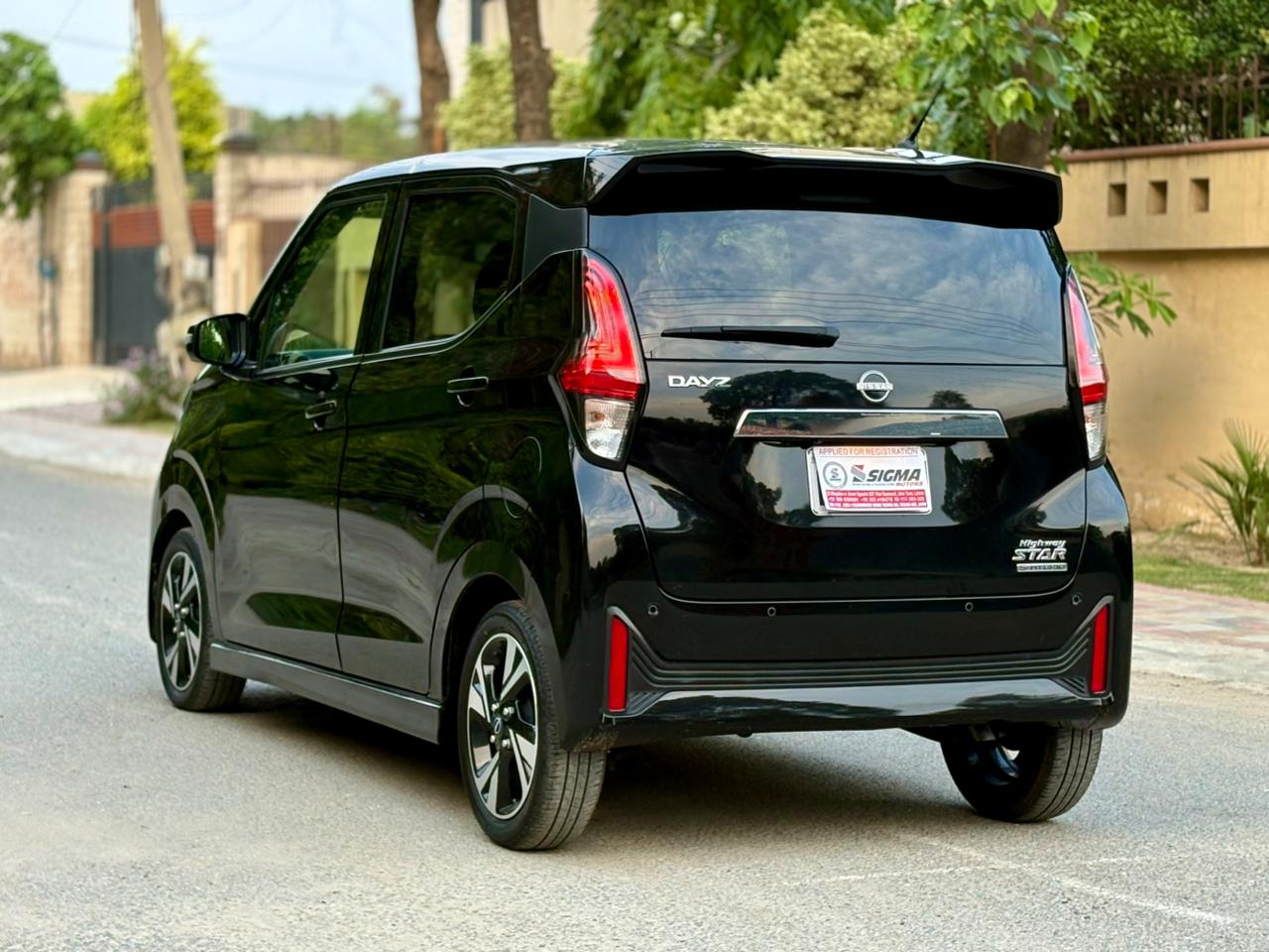 
								Nissan Dayz Highway Star Turbo 2024 full									