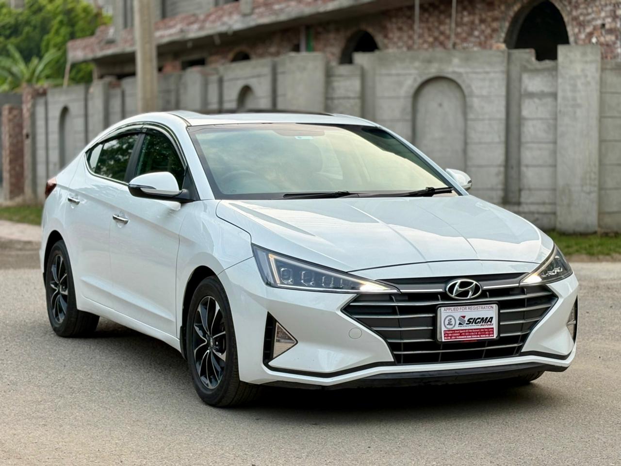 
								Hyundai Elantra GLS 2.0 2021 full									