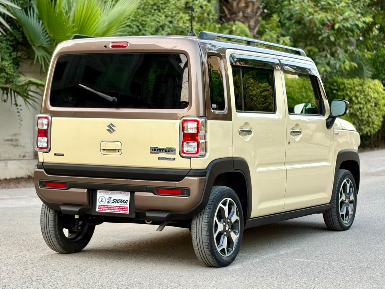 
								Suzuki Hustler Hybrid 2022 full									