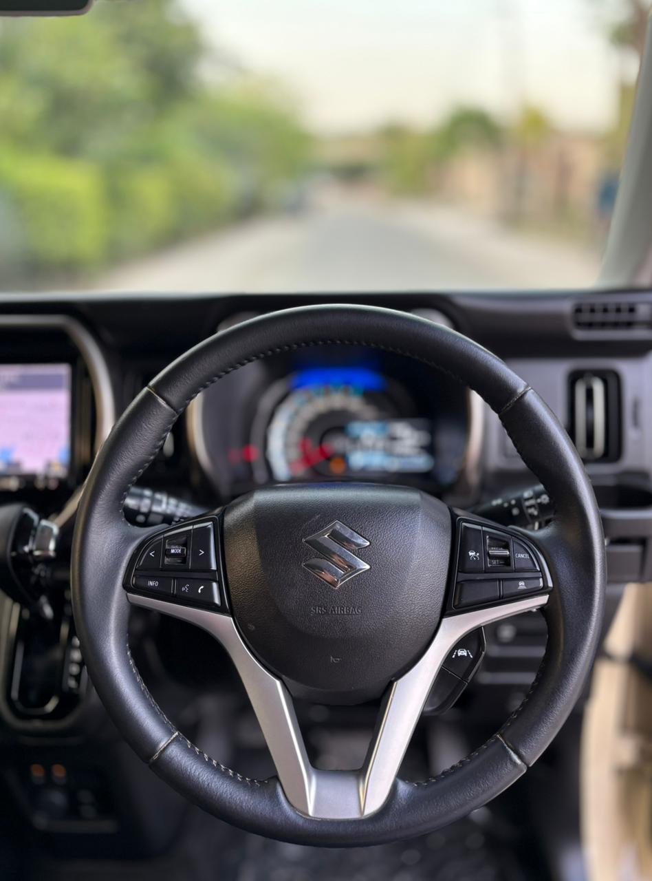 
								Suzuki Hustler Hybrid 2022 full									