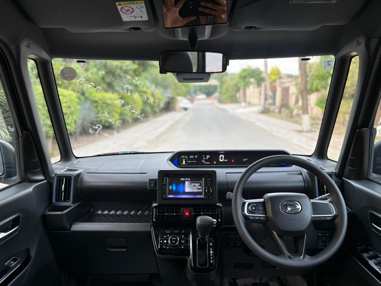 
								Daihatsu Tanto 2022 full									